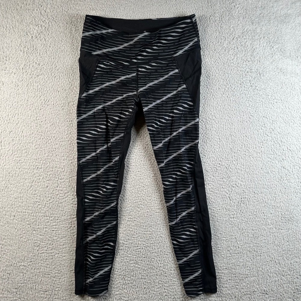 Athleta Waves Stealth 7/8 Tights Womens M Black Gray Striped Leggings Yoga Gym